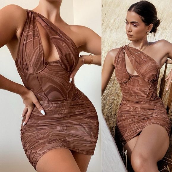 House of CB Clementine Swirl Print Cut Out Mini Dress - Picture 3 of 11